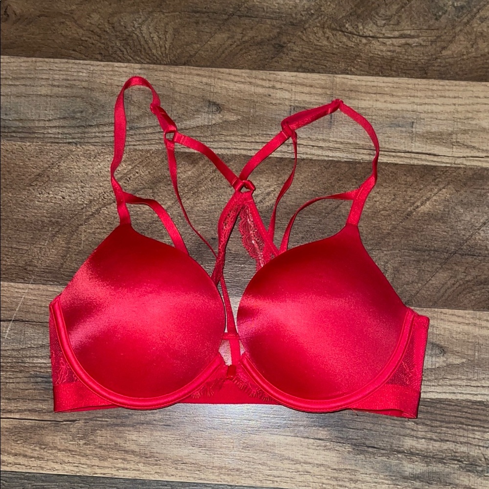Victoria’s Secret Very Sexy Push Up Bra NWOT size 34C